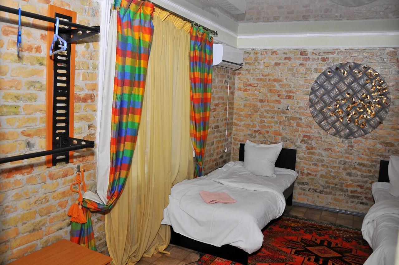 Art House Sweet Home Shymkent Exterior foto